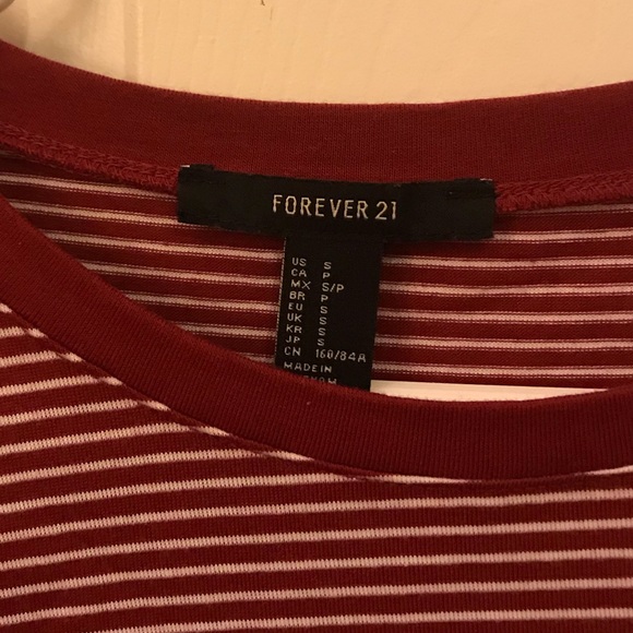 Red and white forever 21 crop top - Picture 2 of 2